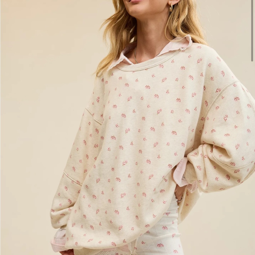 Aerie Très Chic Sweatshirt with a floral print